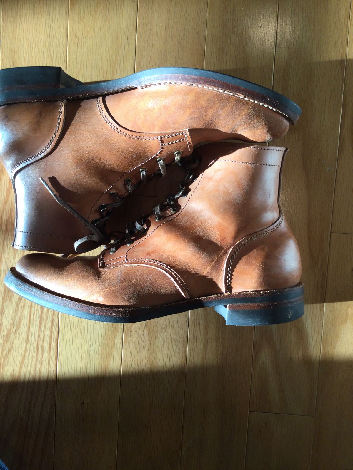 Photo by lastcsm on January 4, 2026 of the Oldspeed MFG Service Boot 6” in Horween Russet Horsehide Strips.