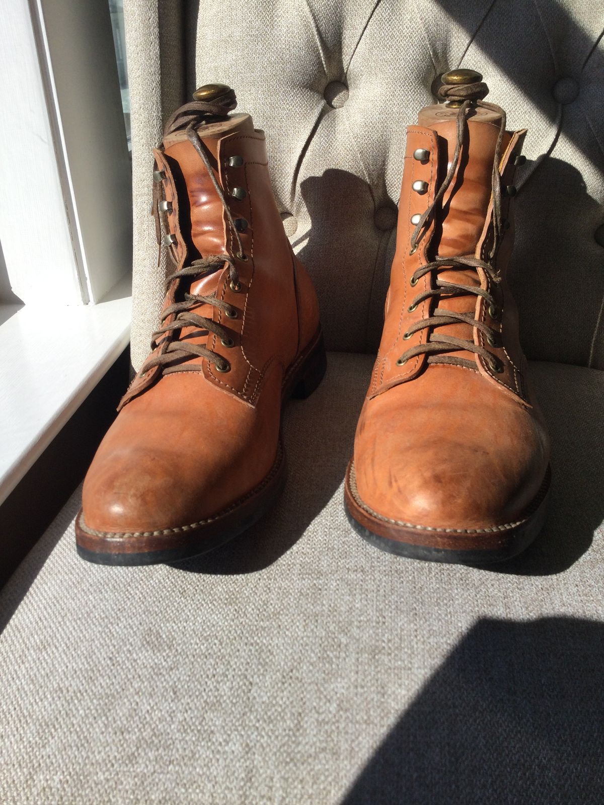 Photo by lastcsm on February 5, 2026 of the Oldspeed MFG Service Boot 6” in Horween Russet Horsehide Strips.