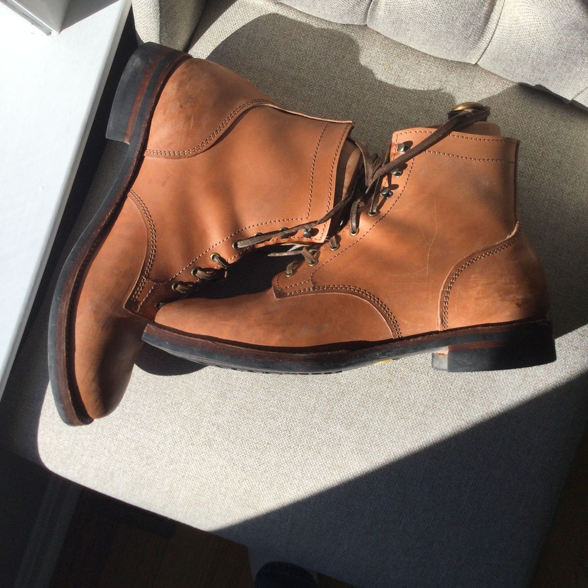 Photo by lastcsm on February 5, 2026 of the Oldspeed MFG Service Boot 6” in Horween Russet Horsehide Strips.