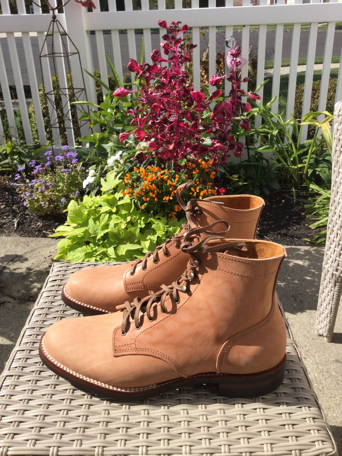 Photo by lastcsm on October 3, 2025 of the Oldspeed Service Boot 6” in Horween Russet Horsehide Strips.