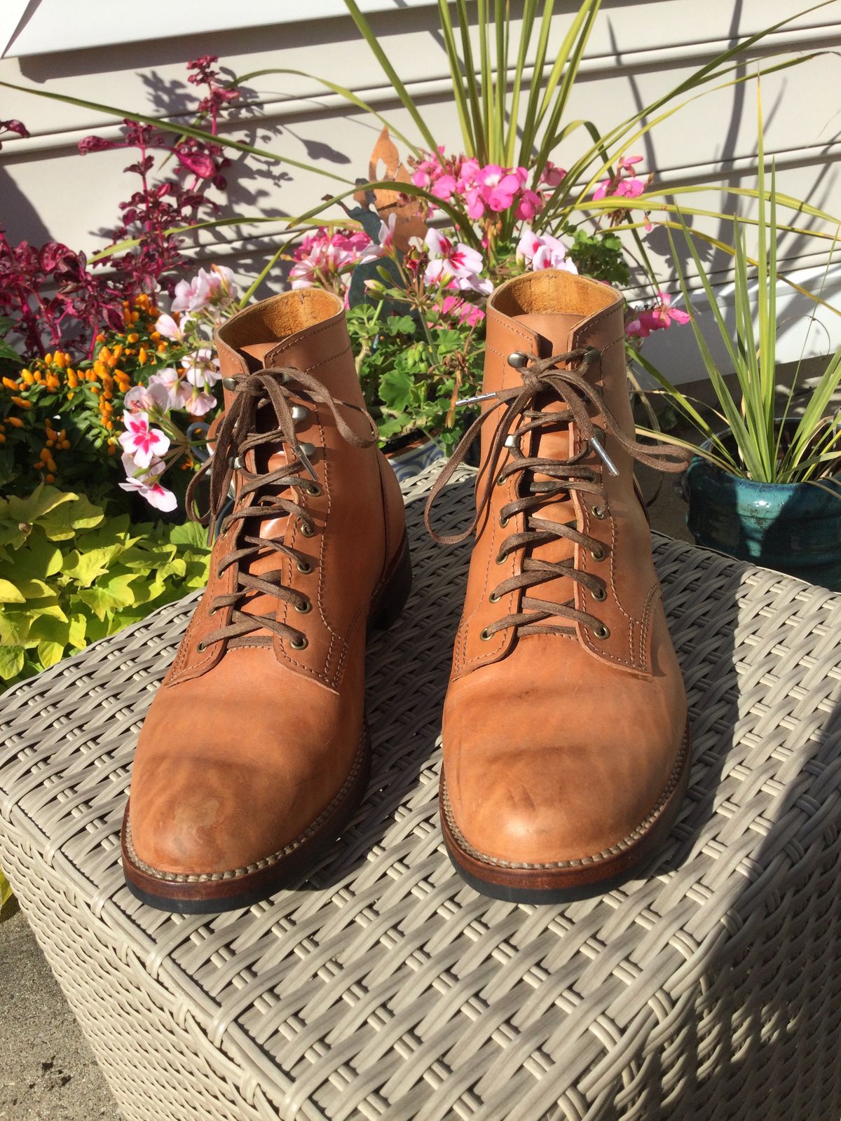 Photo by lastcsm on November 2, 2025 of the Oldspeed Service Boot 6” in Horween Russet Horsehide Strips.