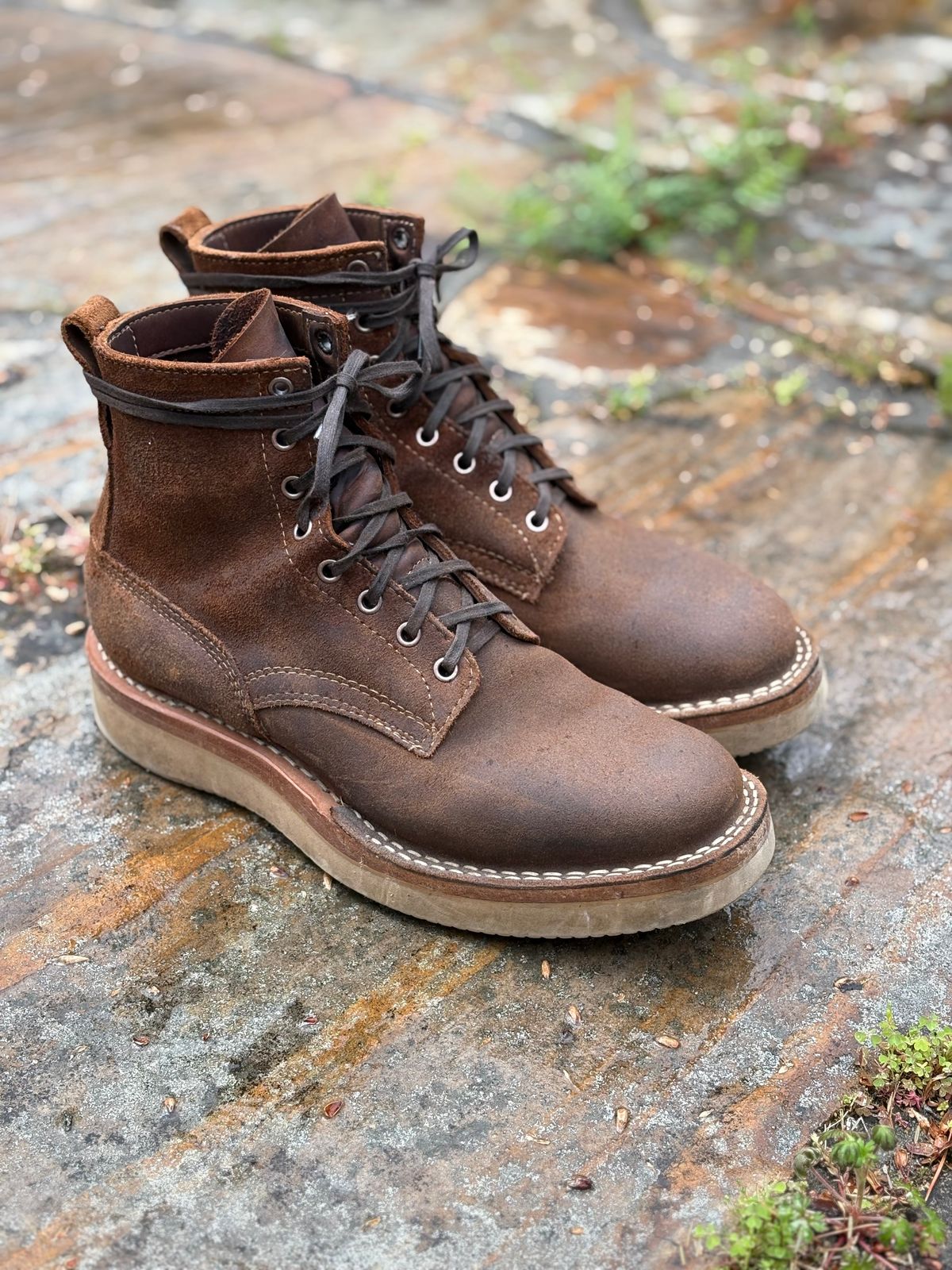 Photo by jimmyshoestrings on March 30, 2025 of the White's C350-CS in Seidel Distressed Roughout.