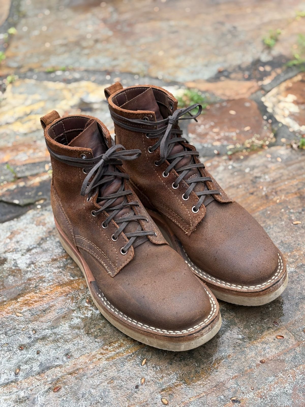 Photo by jimmyshoestrings on March 30, 2025 of the White's C350-CS in Seidel Distressed Roughout.