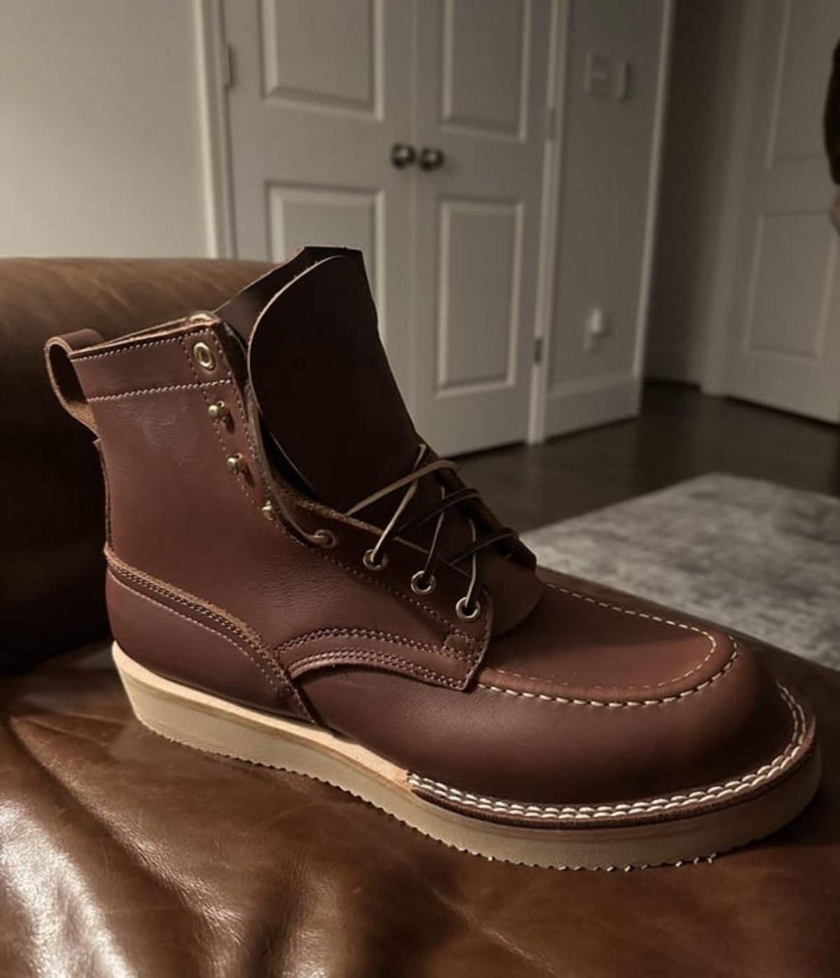 Photo by jimmyshoestrings on March 22, 2025 of the Nicks Moc Toe in Seidel 1964 Brown.