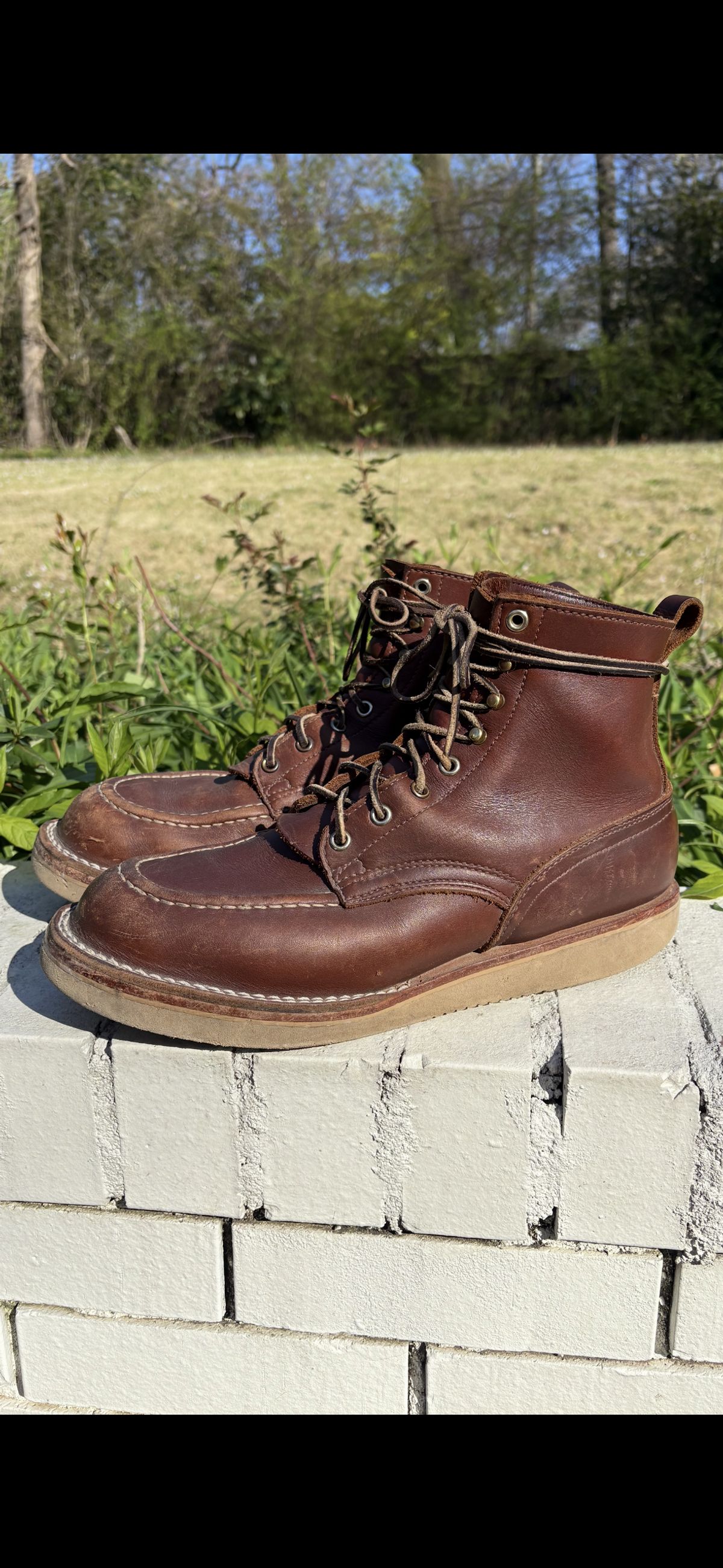 Photo by jimmyshoestrings on March 22, 2025 of the Nicks Moc Toe in Seidel 1964 Brown.