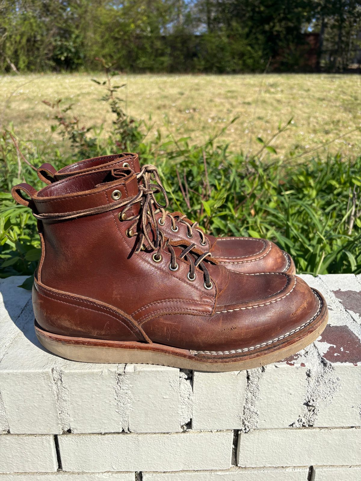 Photo by jimmyshoestrings on March 22, 2025 of the Nicks Moc Toe in Seidel 1964 Brown.