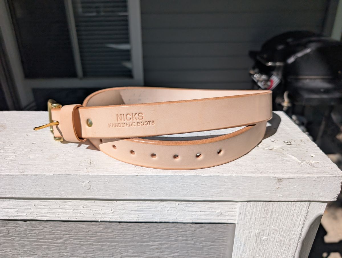 Photo by NoirSclera on September 25, 2025 of the Nicks Heavy Duty Work Belt in Wickett & Craig Natural Veg Tan.