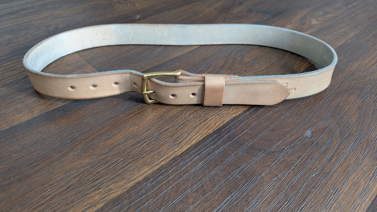 Photo by NoirSclera on December 4, 2025 of the Nicks Heavy Duty Work Belt in Wickett & Craig Natural Veg Tan.