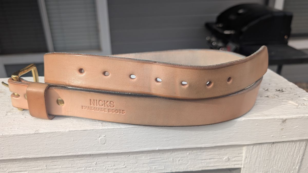 Photo by NoirSclera on January 2, 2026 of the Nicks Heavy Duty Work Belt in Wickett & Craig Natural Veg Tan.