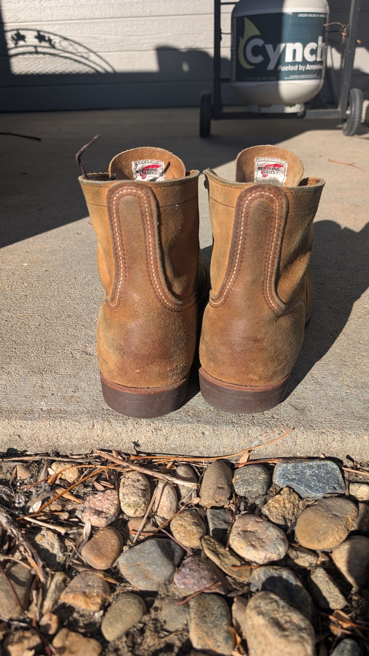 Photo by NoirSclera on November 2, 2025 of the Red Wing Iron Ranger in S.B. Foot Hawthorne Muleskinner.