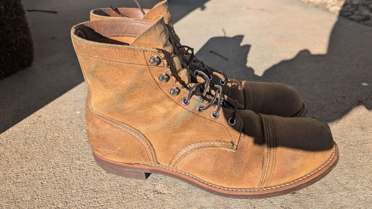 Photo by NoirSclera on November 2, 2025 of the Red Wing Iron Ranger in S.B. Foot Hawthorne Muleskinner.