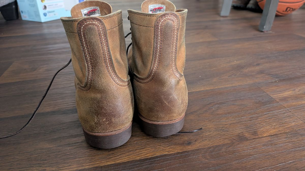 Photo by NoirSclera on December 3, 2025 of the Red Wing Iron Ranger in S.B. Foot Hawthorne Muleskinner.