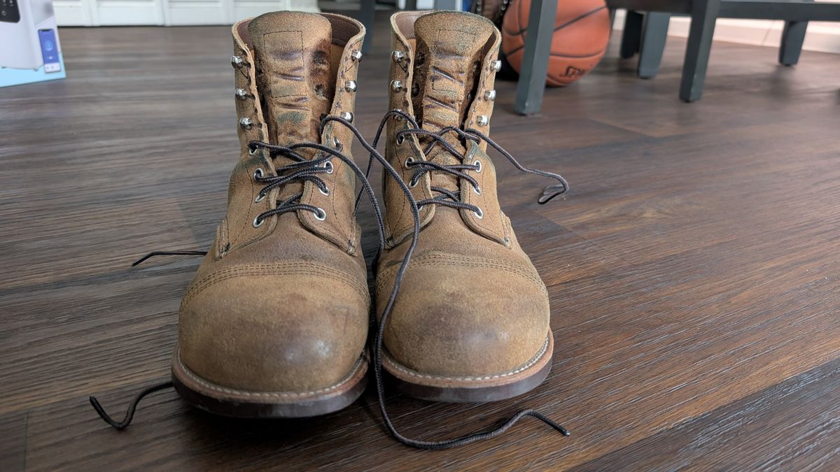 Photo by NoirSclera on December 3, 2025 of the Red Wing Iron Ranger in S.B. Foot Hawthorne Muleskinner.