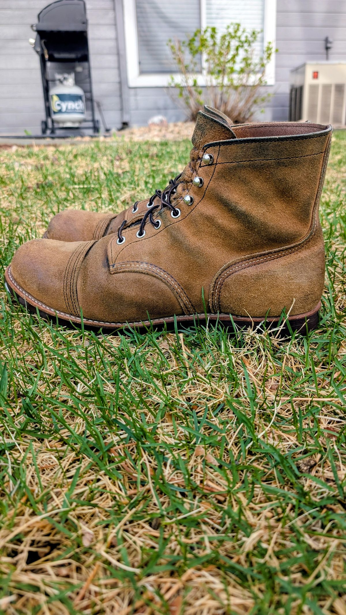 Photo by NoirSclera on April 1, 2026 of the Red Wing Iron Ranger in S.B. Foot Hawthorne Muleskinner.