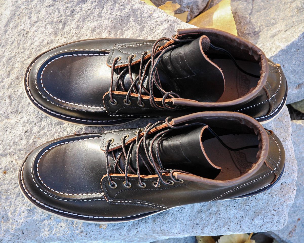 Photo by schersure on November 1, 2025 of the Red Wing 6-Inch Classic Moc in S.B. Foot Black Prairie.