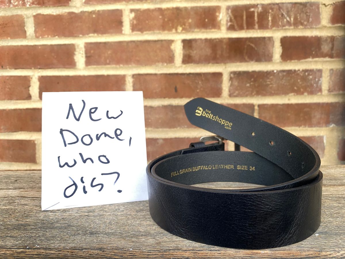 Photo by jacobjanes on October 1, 2025 of the The Belt Shoppe 1.5” Full Grain Buffalo Leather in Black Buffalo.
