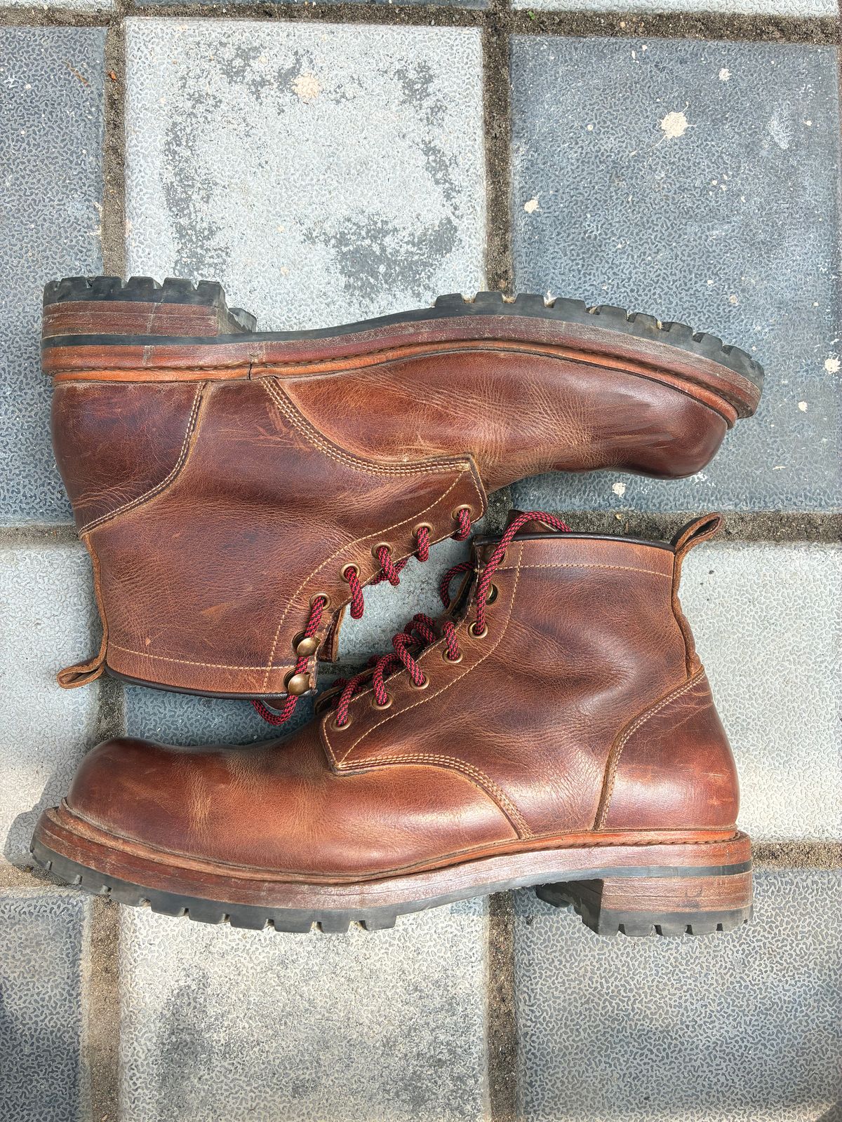 Photo by ArunP on February 1, 2026 of the Craft & Glory Task Boots in Full Grain Waxed Water Buffalo.