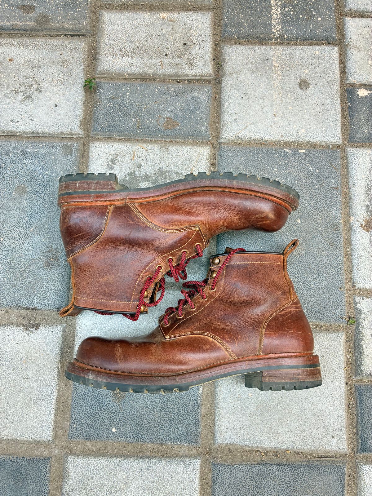 Photo by ArunP on March 5, 2026 of the Craft & Glory Task Boots in Full Grain Waxed Water Buffalo.
