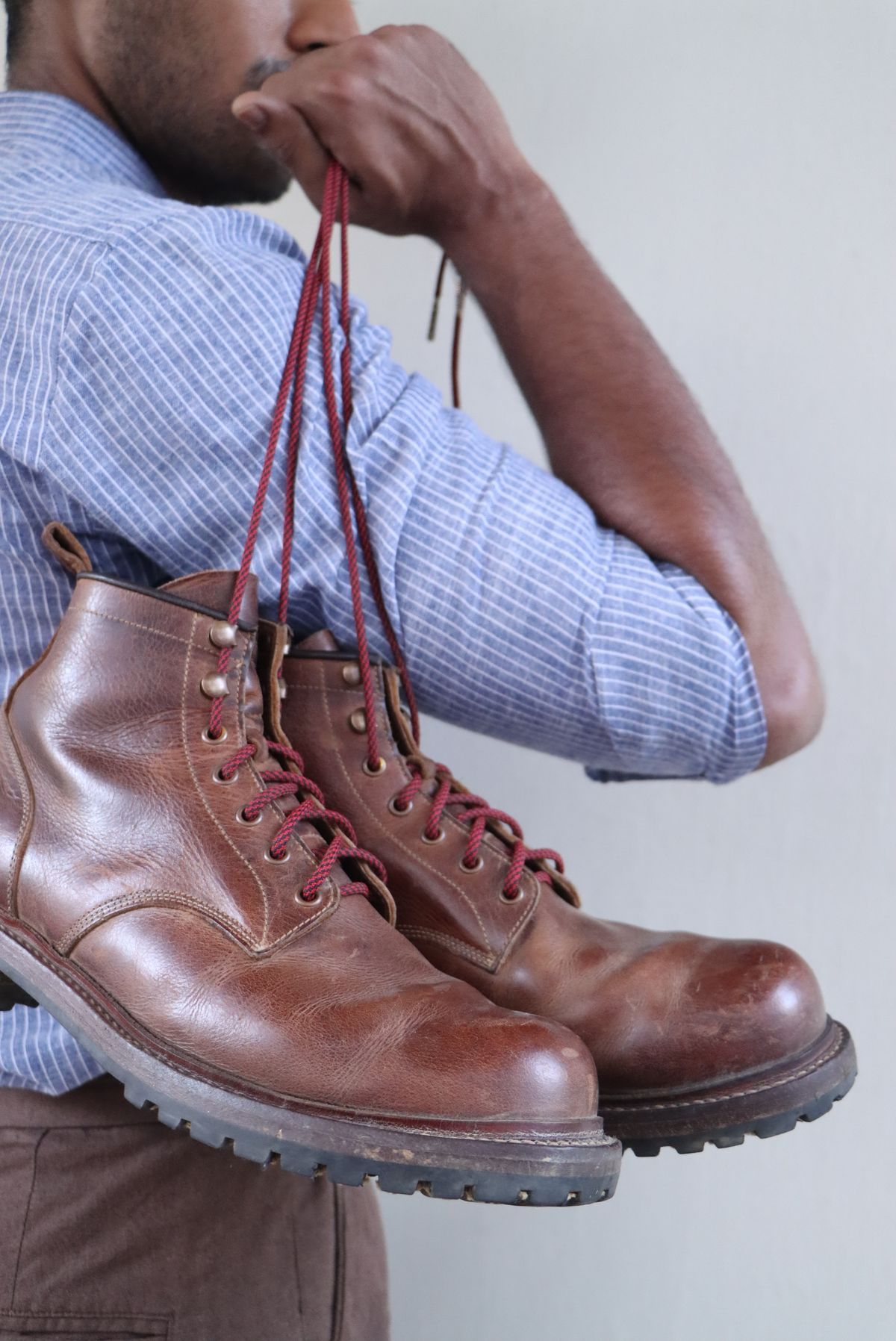 Photo by ArunP on April 2, 2026 of the Craft & Glory Task Boots in Full Grain Waxed Water Buffalo.