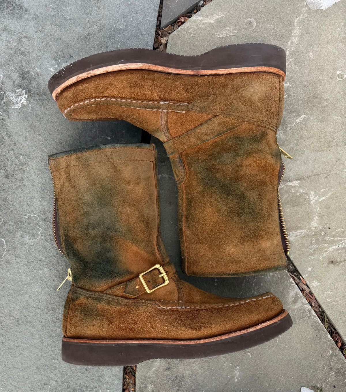 Photo by grantini on February 1, 2026 of the Russell Moccasin Co. Zephyr Balderas in SB Foot Roughout Pecos Chamois.