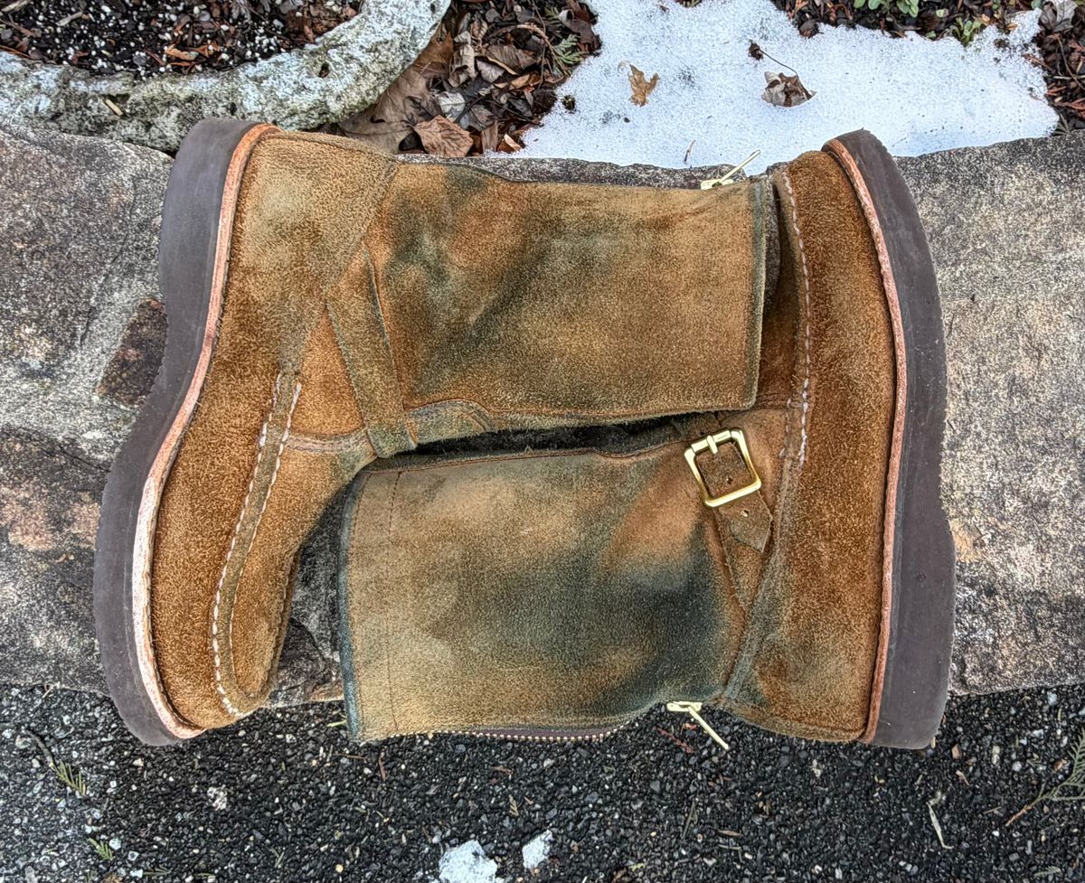 Photo by grantini on February 27, 2026 of the Russell Moccasin Co. Zephyr Balderas in SB Foot Roughout Pecos Chamois.