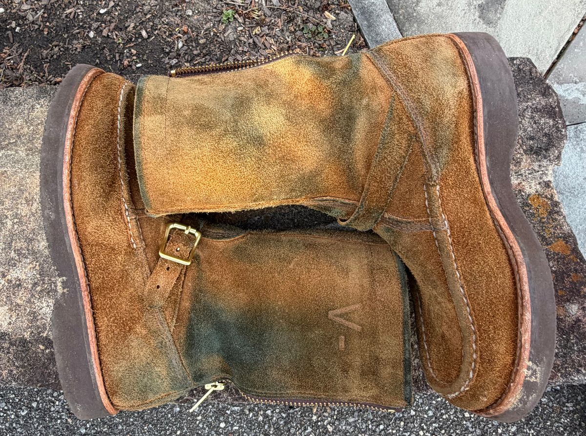 Photo by grantini on April 1, 2026 of the Russell Moccasin Co. Zephyr Balderas in SB Foot Roughout Pecos Chamois.