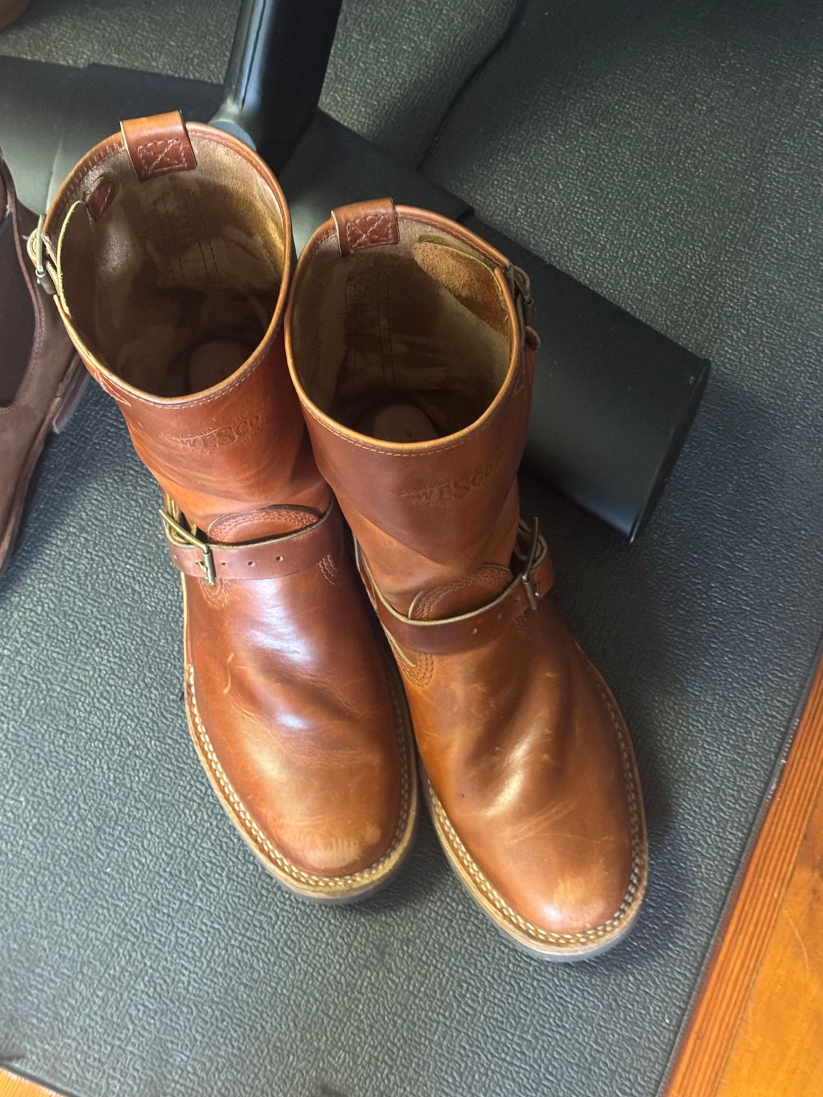 Photo by grantini on July 11, 2025 of the Wesco Boss 7500 in English Tan Domane.