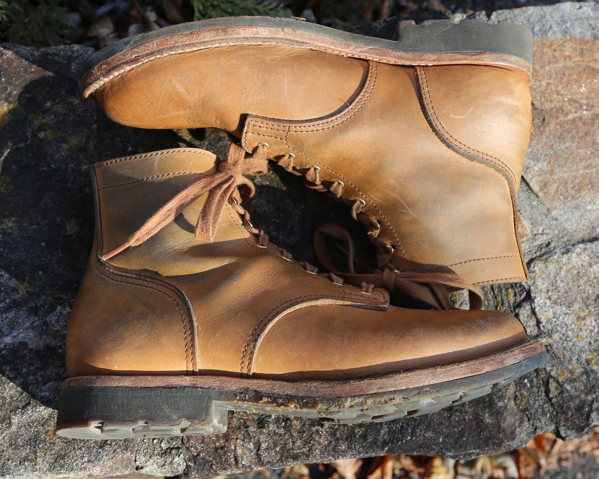 Photo by grantini on December 4, 2024 of the Oldspeed Service Boot 6” in Horween Tan Latigo.