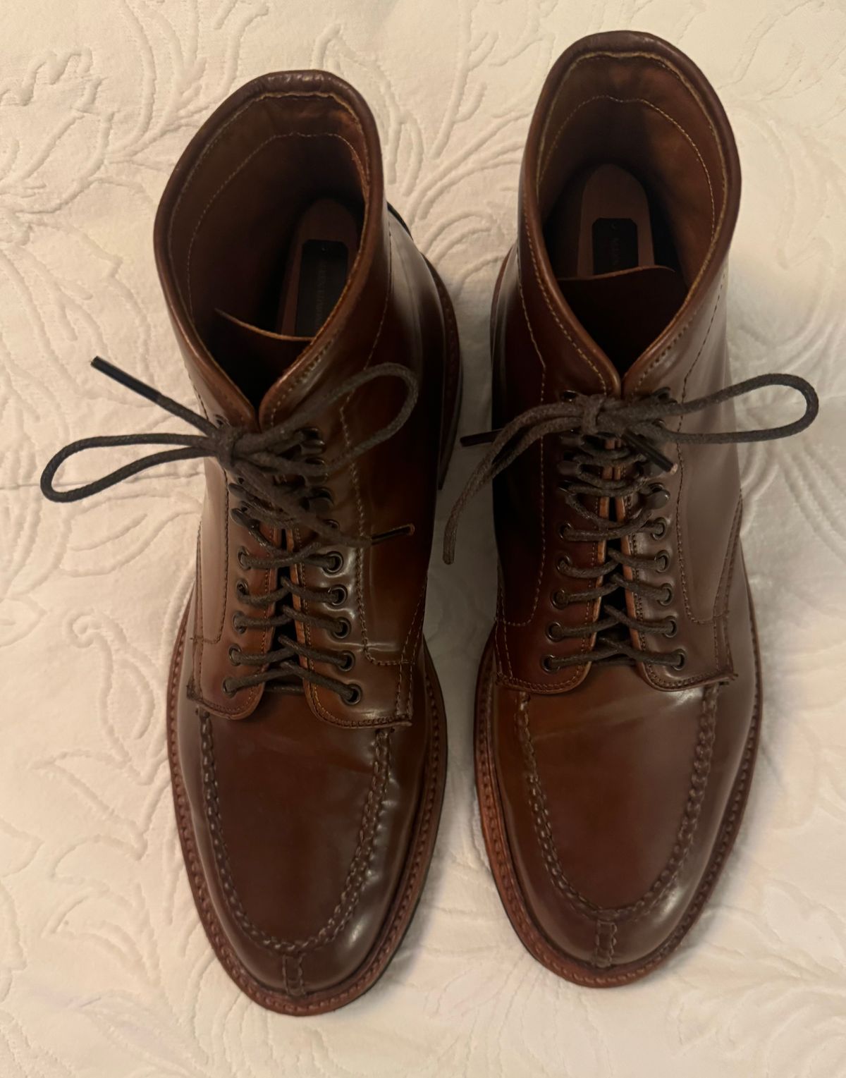 Photo by grantini on November 1, 2024 of the Alden Tanker Boot in Horween Ravello Shell Cordovan.