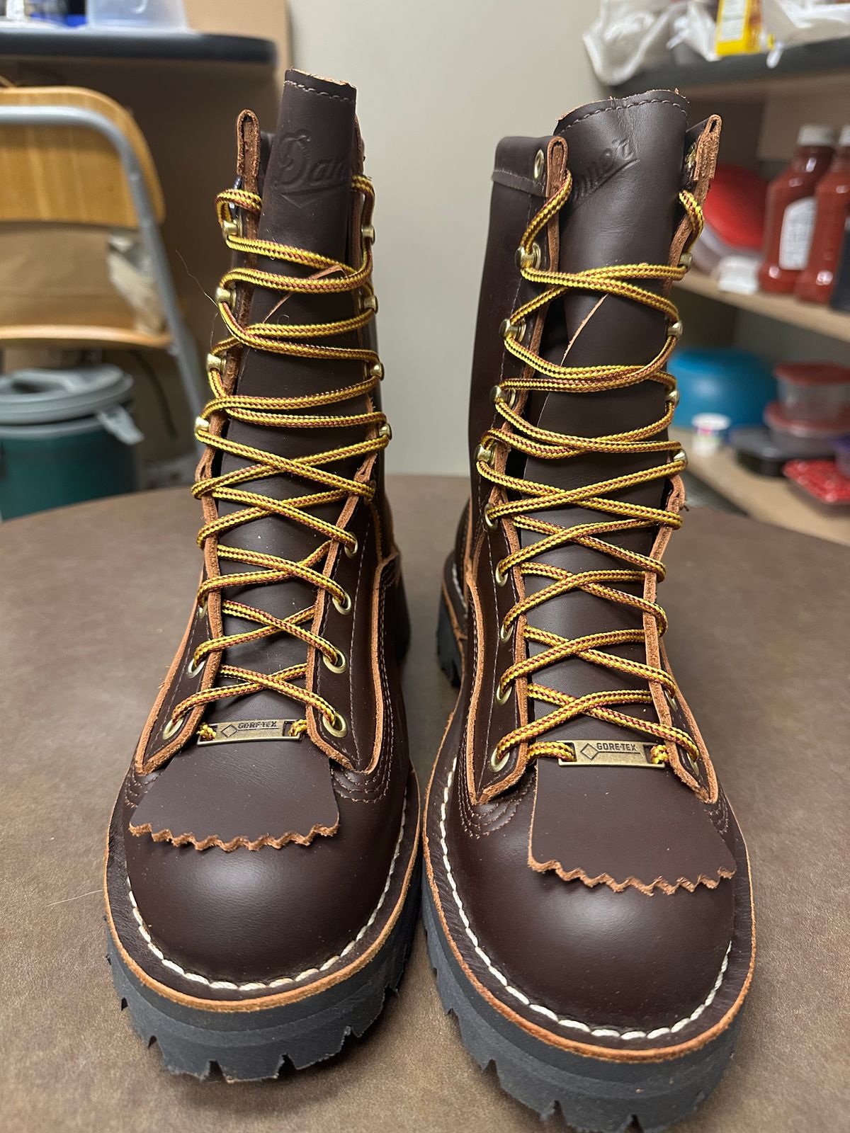 Photo by MaisonSerrif on October 3, 2025 of the Danner Rain Forest in Brown Full Grain.