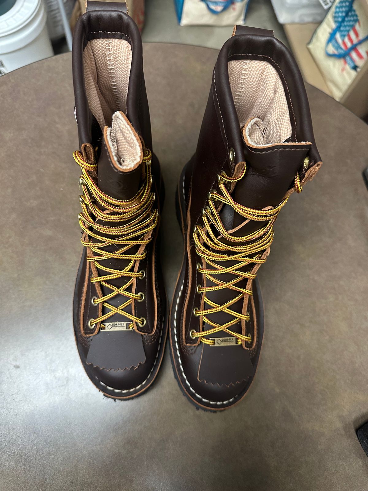 Photo by MaisonSerrif on October 3, 2025 of the Danner Rain Forest in Brown Full Grain.