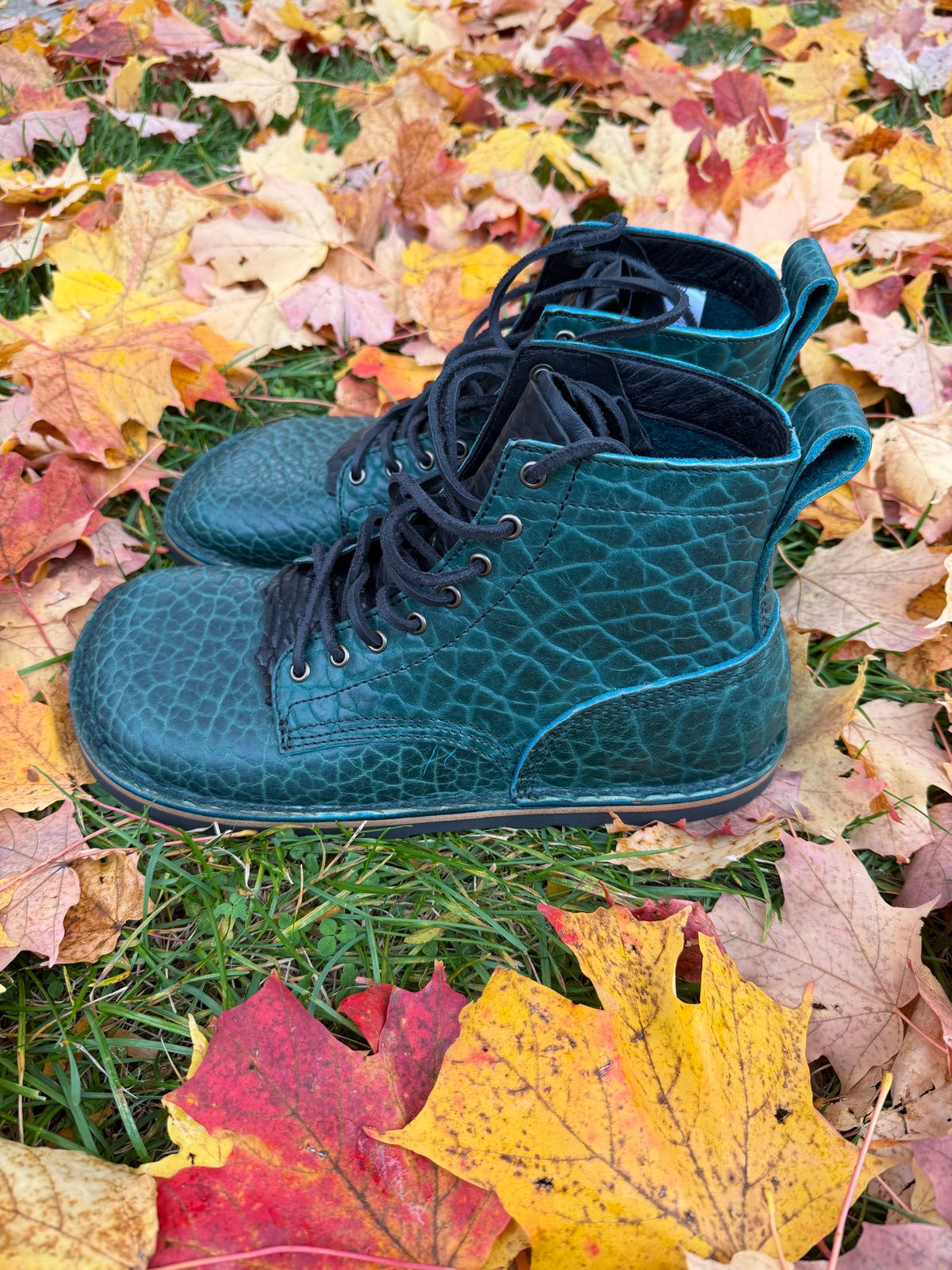 Photo by Forgedleather on November 1, 2025 of the Texarado Bailey in Canyon Teal Bison.