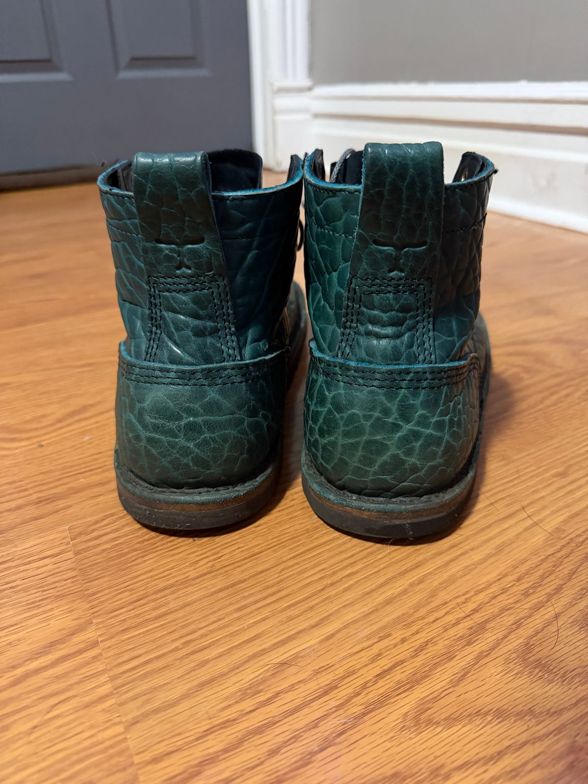 Photo by Forgedleather on December 6, 2025 of the Texarado Bailey in Canyon Teal Bison.