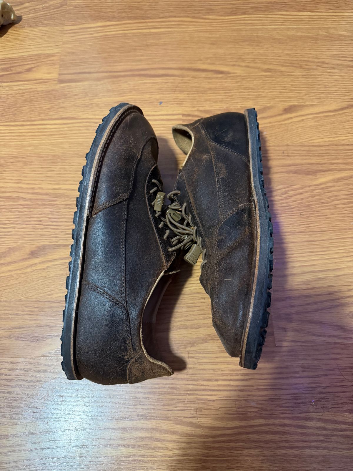 Photo by Forgedleather on December 6, 2025 of the Turriff Functional Footwear C-01 in C.f. Stead Prairie Waxy Commander Suede.