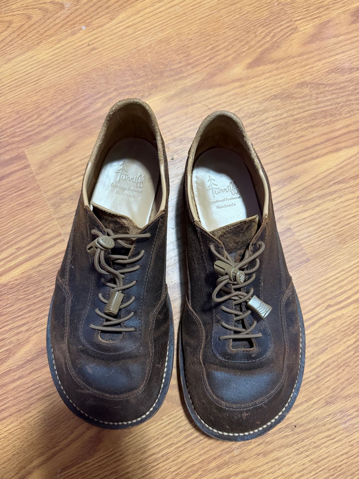 Photo by Forgedleather on December 6, 2025 of the Turriff Functional Footwear C-01 in C.f. Stead Prairie Waxy Commander Suede.