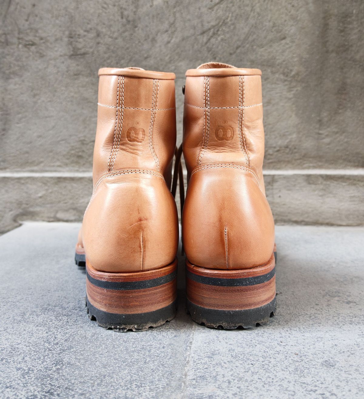 Photo by buttsandshouldersowner on April 5, 2026 of the Butts and Shoulders The Heritage Boots in Natural Leather.