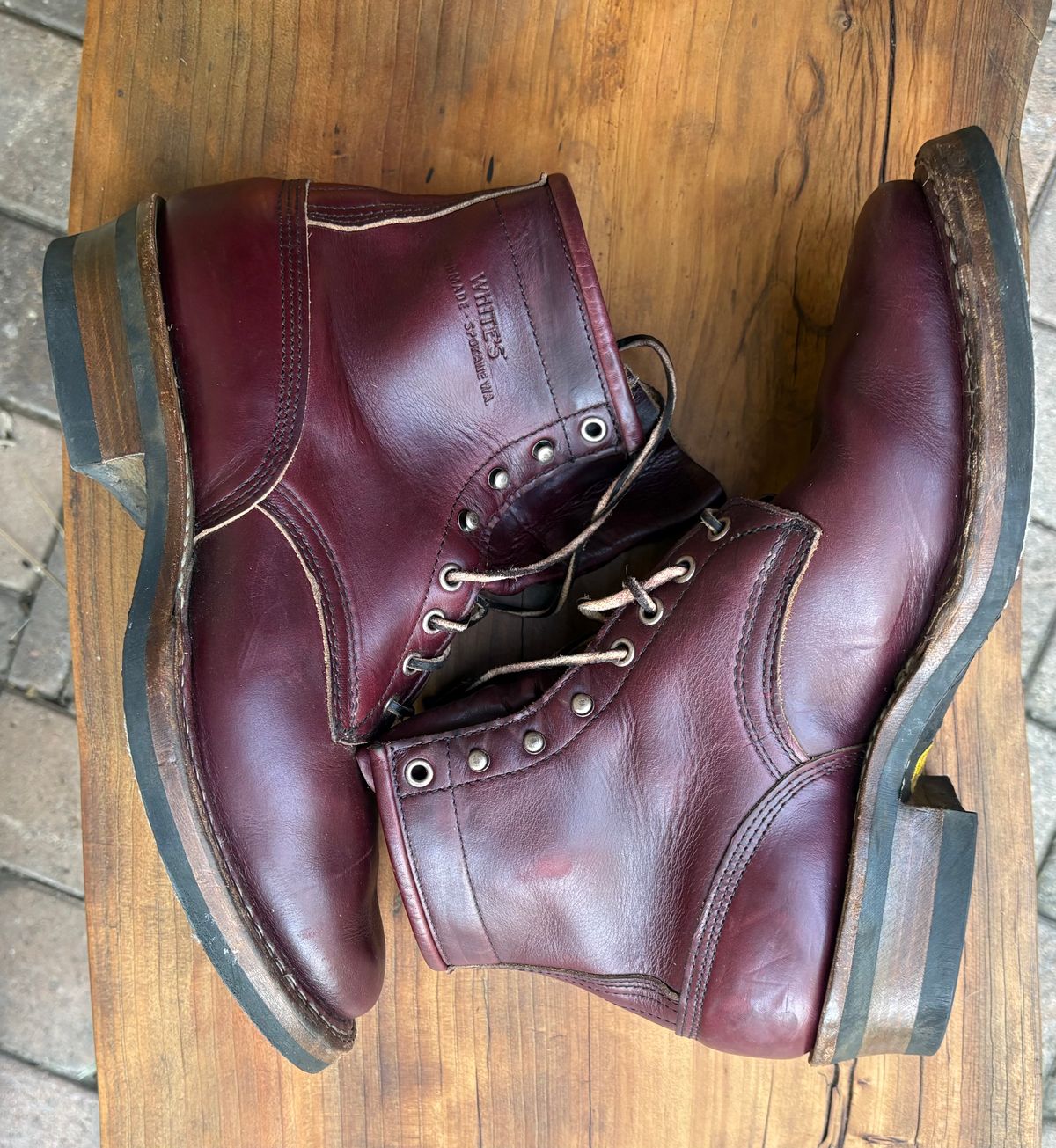 Photo by Sheparza on November 4, 2025 of the White's 350 Cruiser in Horween Burgundy Chromexcel.