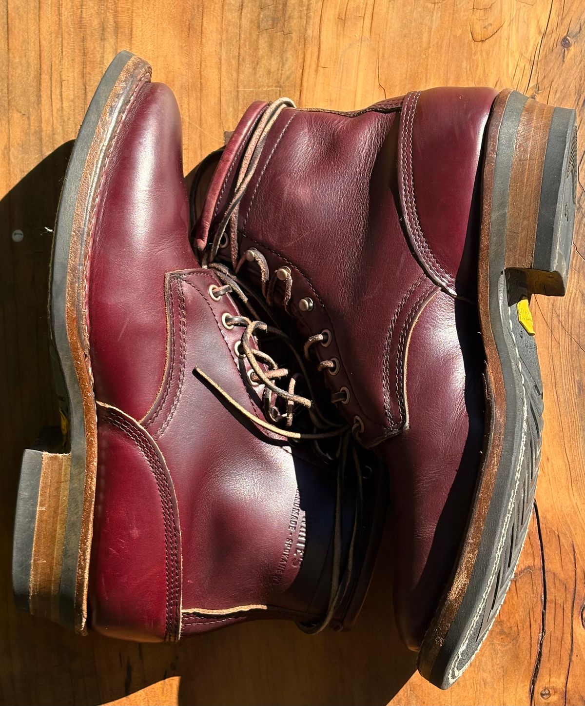 Photo by Sheparza on December 5, 2025 of the White's 350 Cruiser in Horween Burgundy Chromexcel.
