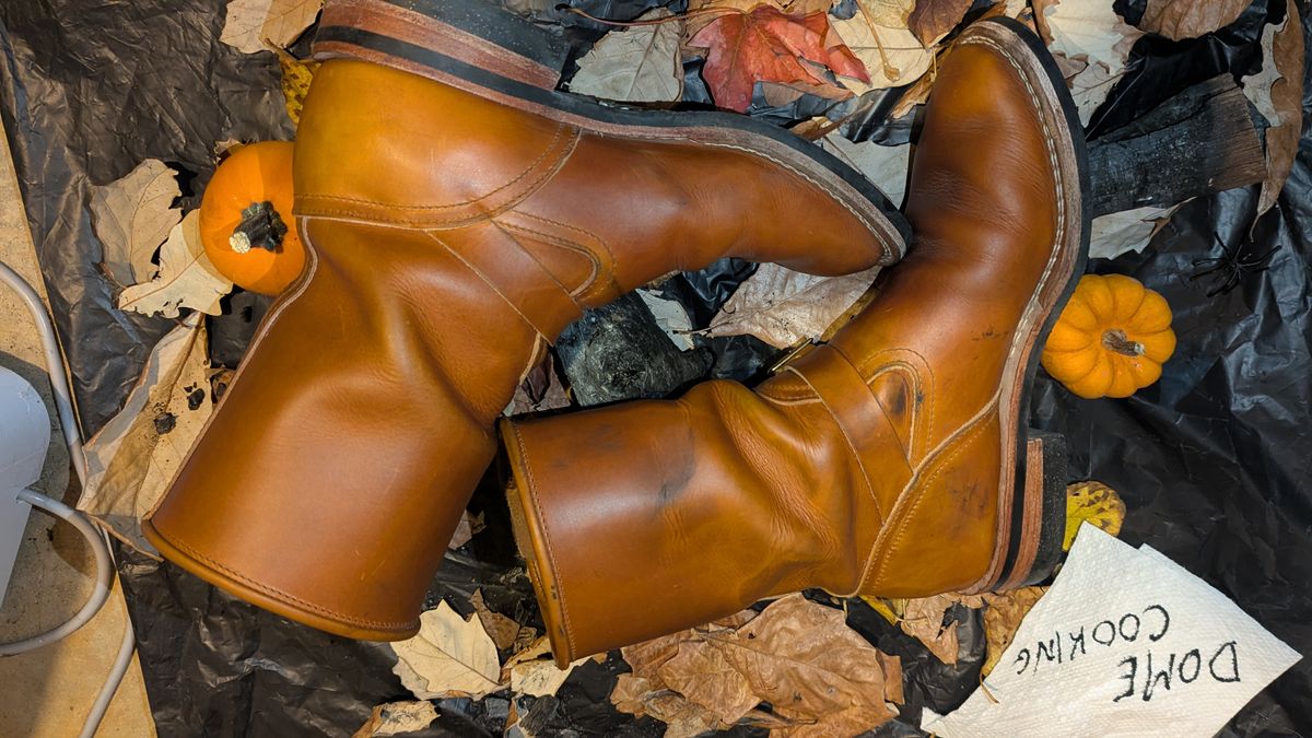 Photo by circlecitytrashman on November 6, 2025 of the Nicks Renegade in Wickett & Craig Double Stuffed Mojave.