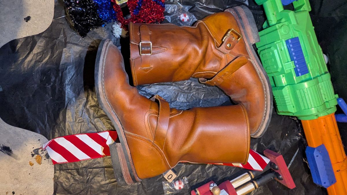 Photo by circlecitytrashman on December 5, 2025 of the Nicks Renegade in Wickett & Craig Double Stuffed Mojave.