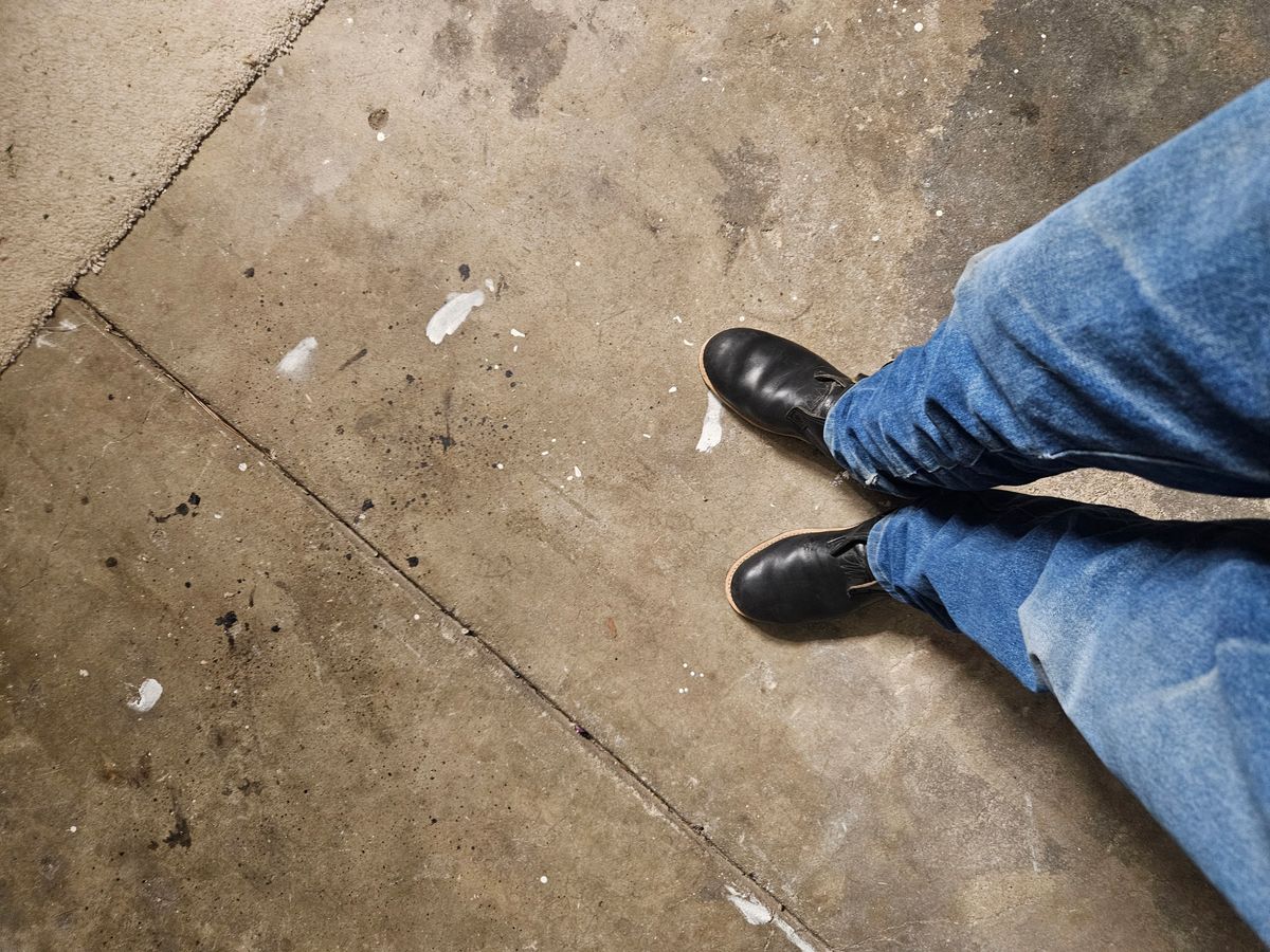 Photo by Jakesleather1505 on September 15, 2025 of the Unknown Maker Tanker in Unknown Black Leather Lined Throughout Boot.