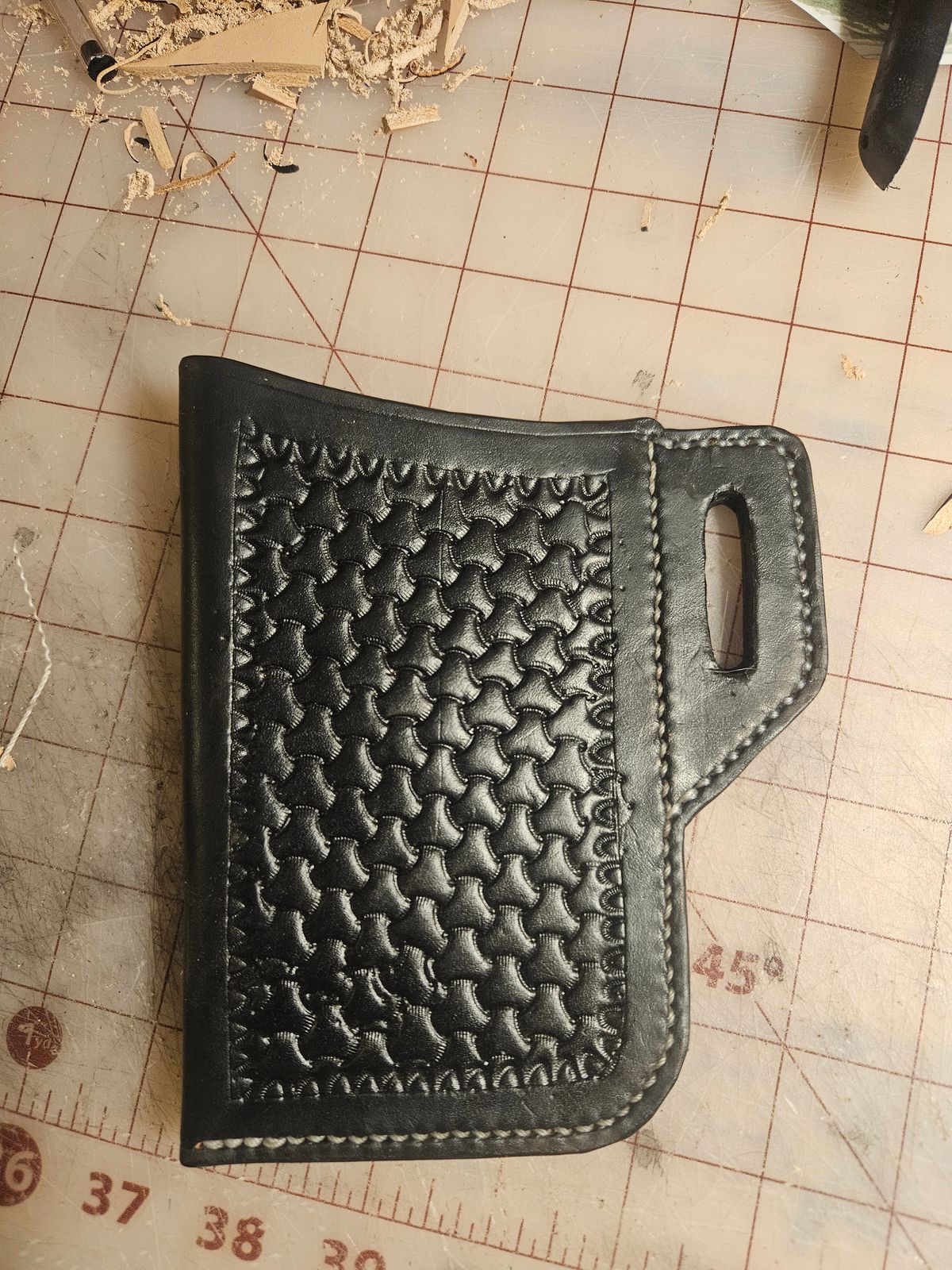 Photo by Jakesleather1505 on October 1, 2025 of the Self Made Phone Case in 3mm Natural Veg Tan.