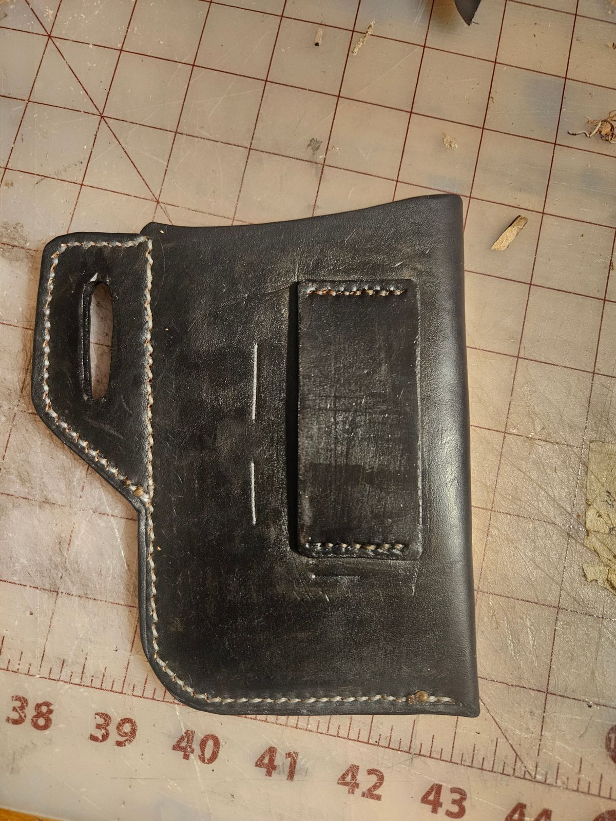 Photo by Jakesleather1505 on October 1, 2025 of the Self Made Phone Case in 3mm Natural Veg Tan.