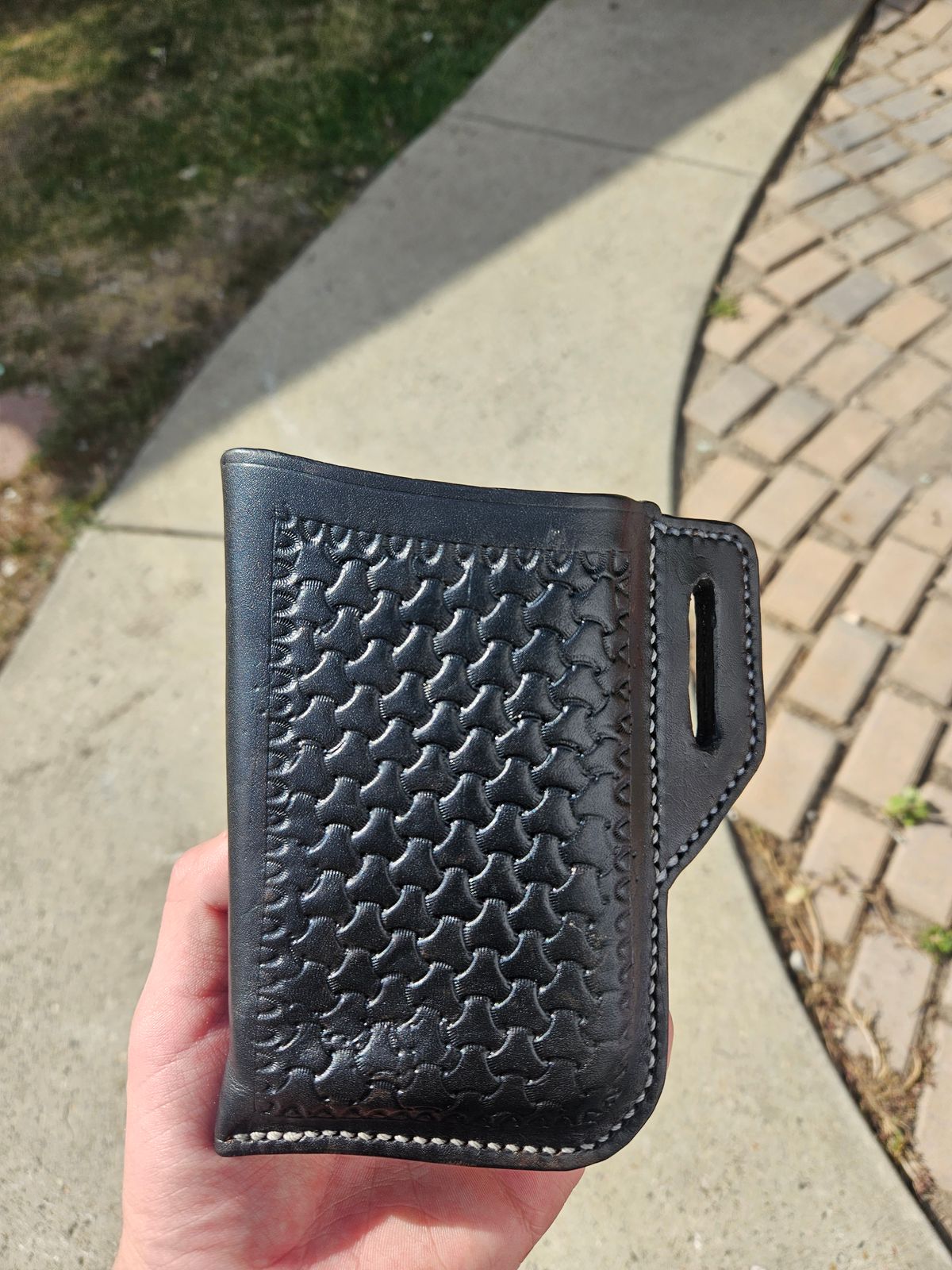 Photo by Jakesleather1505 on October 1, 2025 of the Self Made Phone Case in 3mm Natural Veg Tan.