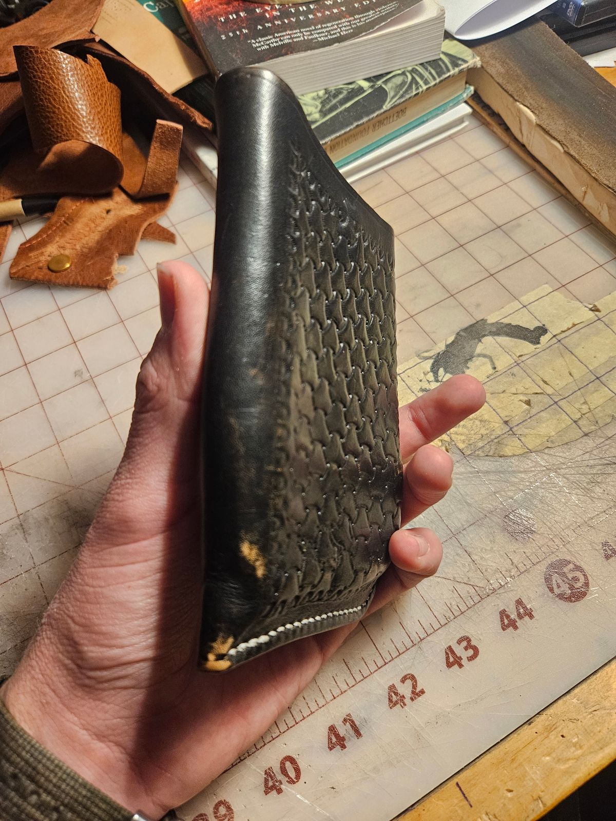 Photo by Jakesleather1505 on November 1, 2025 of the Self Made Phone Case in 3mm Natural Veg Tan.