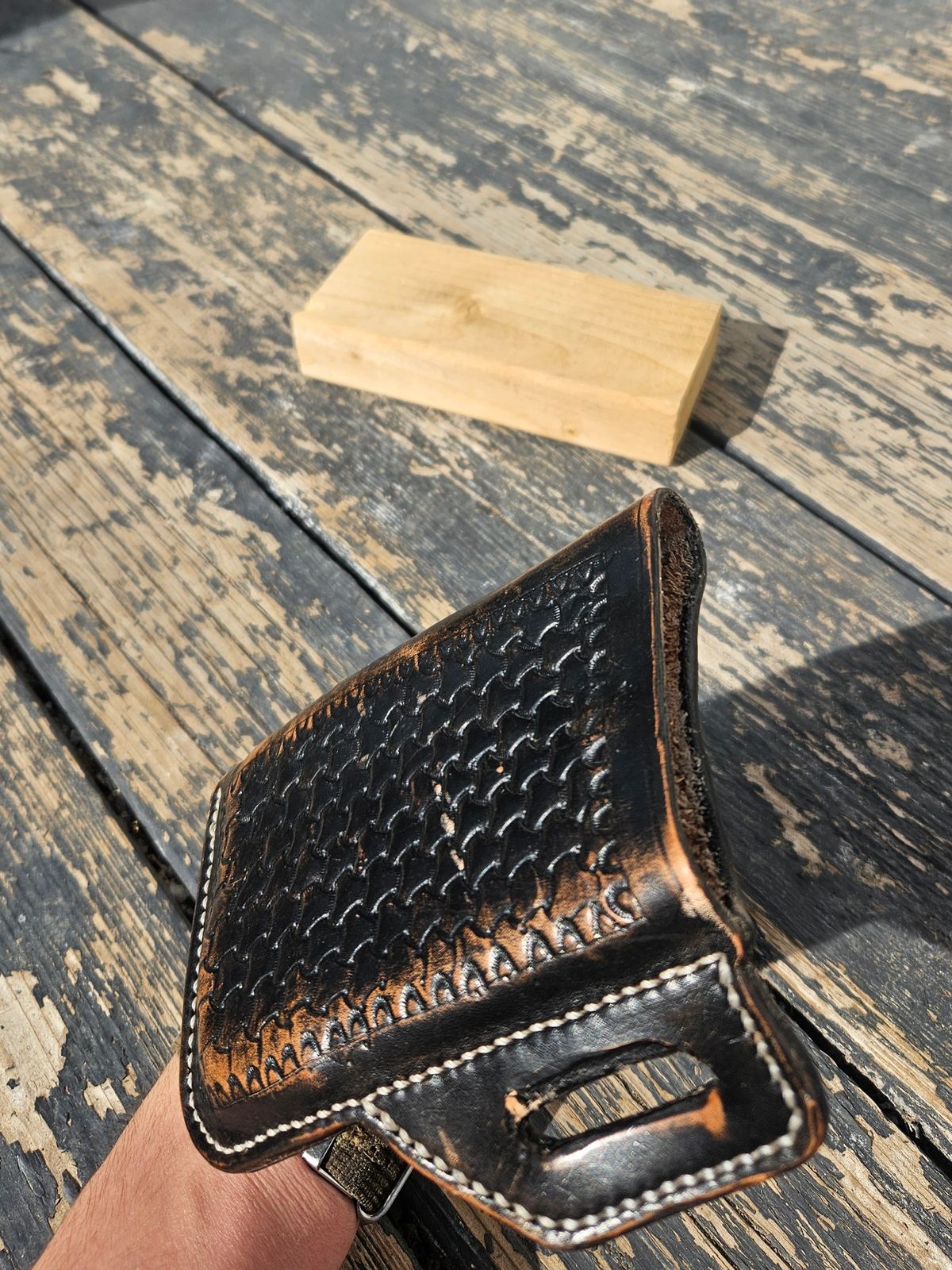 Photo by Jakesleather1505 on March 3, 2026 of the Self Made Phone Case in 3mm Natural Veg Tan.