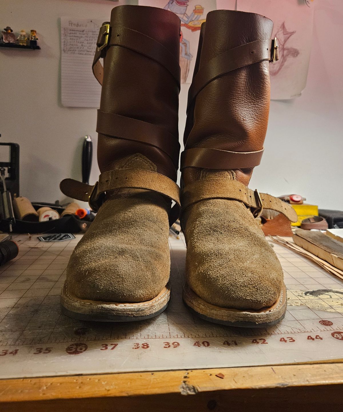 Photo by Jakesleather1505 on November 23, 2025 of the Self Made Cowboy Tanker in 6oz Russet Cowhide.