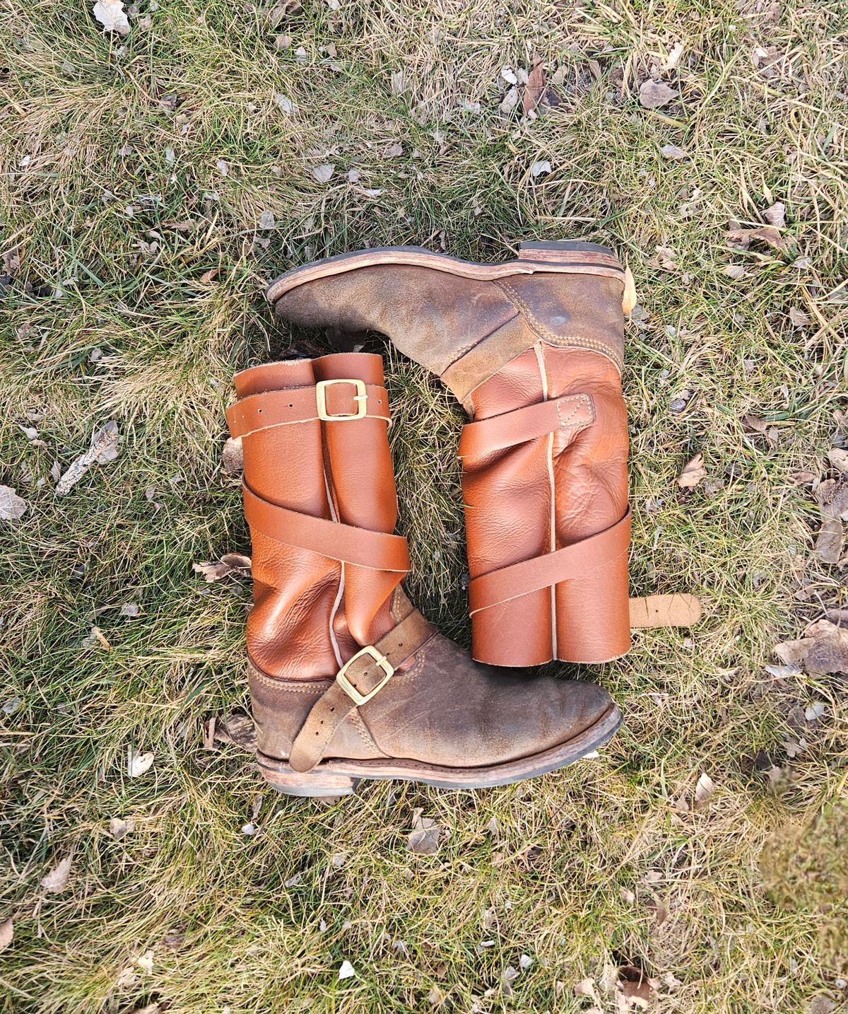 Photo by Jakesleather1505 on January 2, 2026 of the Self Made Cowboy Tanker in 6oz Russet Cowhide.