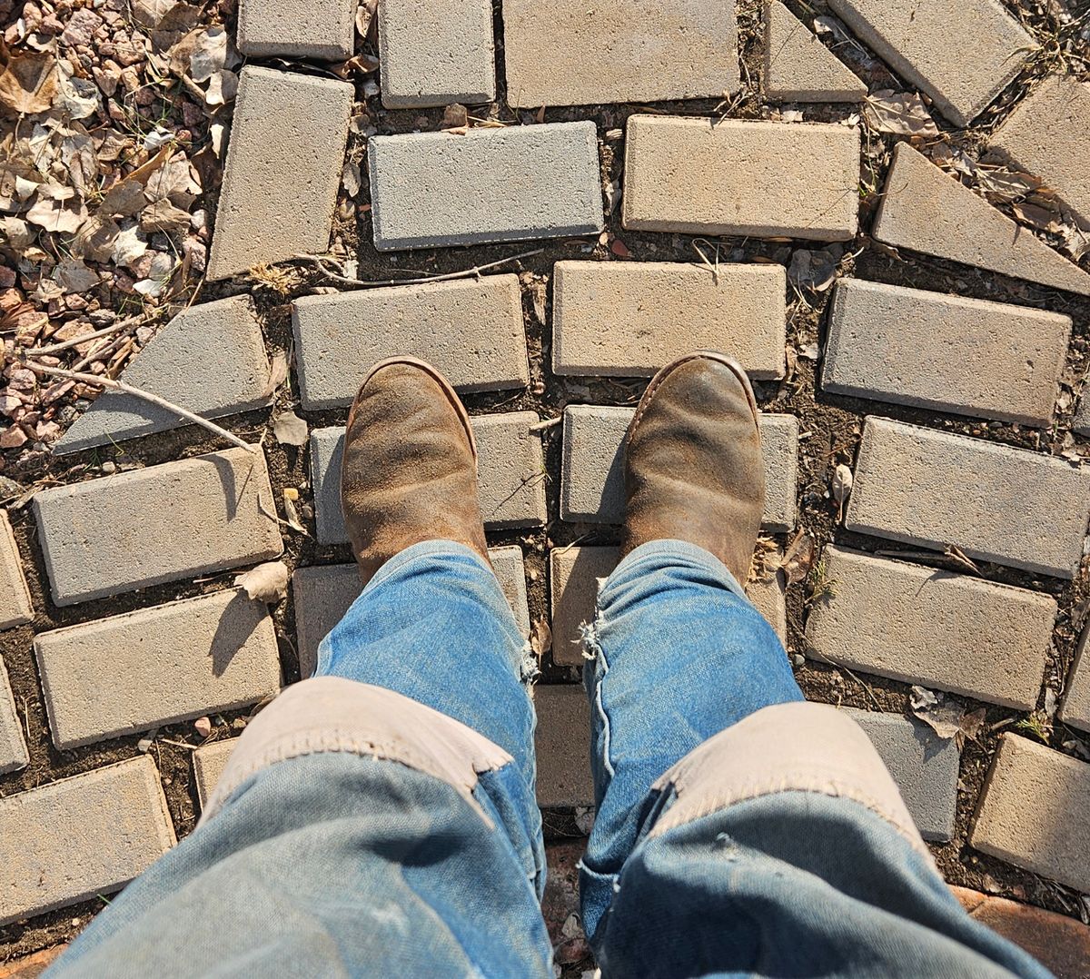 Photo by Jakesleather1505 on January 2, 2026 of the Self Made Cowboy Tanker in 6oz Russet Cowhide.