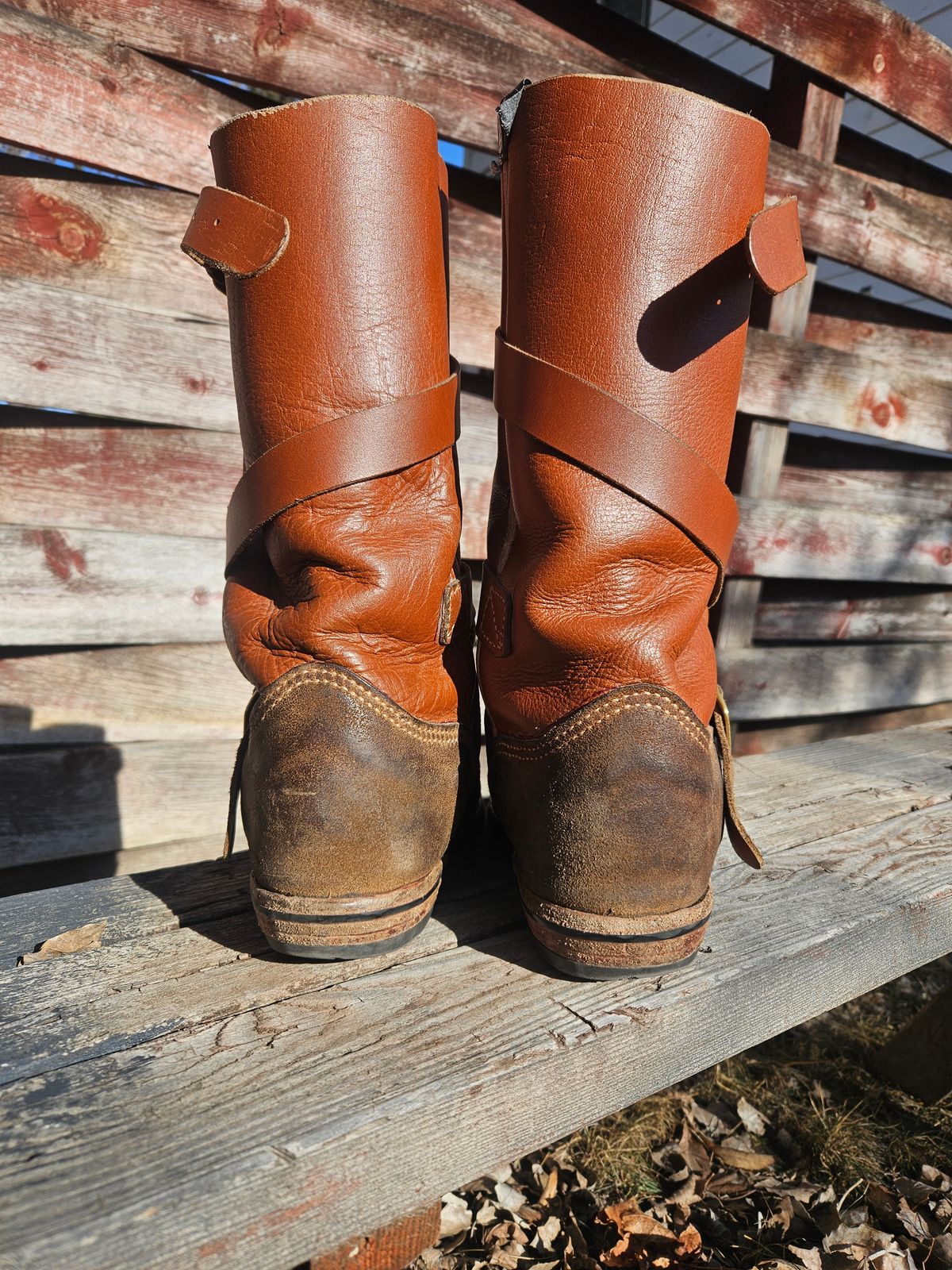 Photo by Jakesleather1505 on February 4, 2026 of the Self Made Cowboy Tanker in 6oz Russet Cowhide.